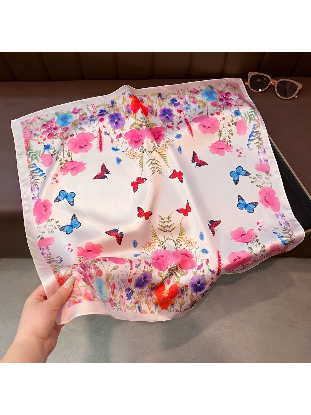 Scarvii - Retro Butterfly Floral Neck Square Scarf