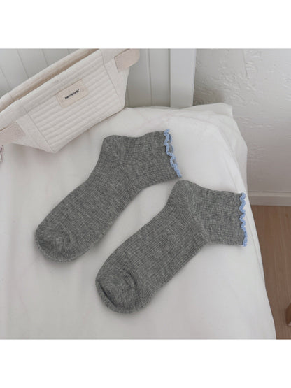 Rufia - Soft Ribbed Frill Ankle Socks product image 9