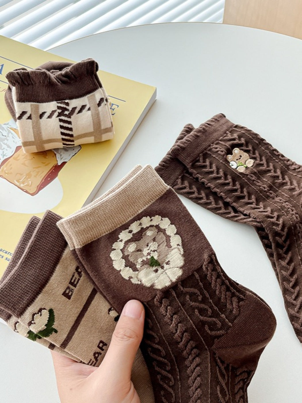 Rufia - Cartoon Bear Plaid Mid-Calf Socks