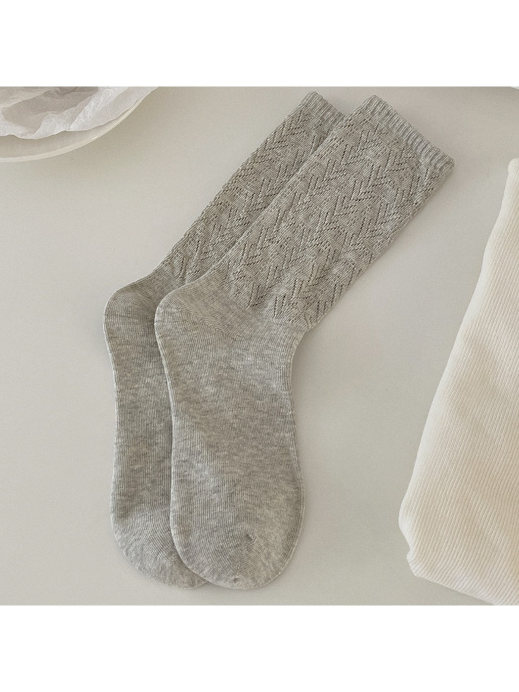 Rufia - Minimalist Chevron Textured Socks