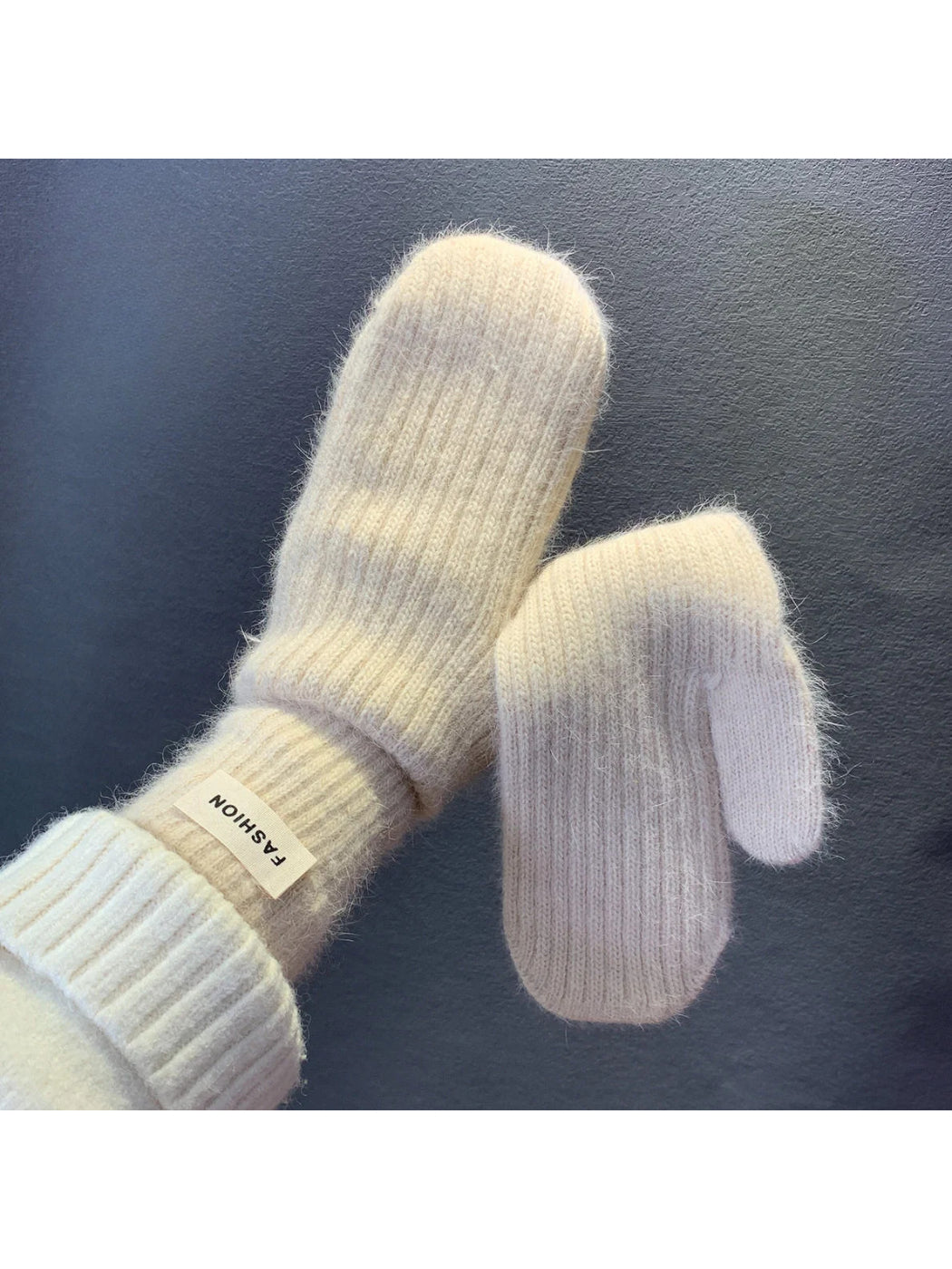 Gloving - Fuzzy Rib-Knit Cuff Mittens