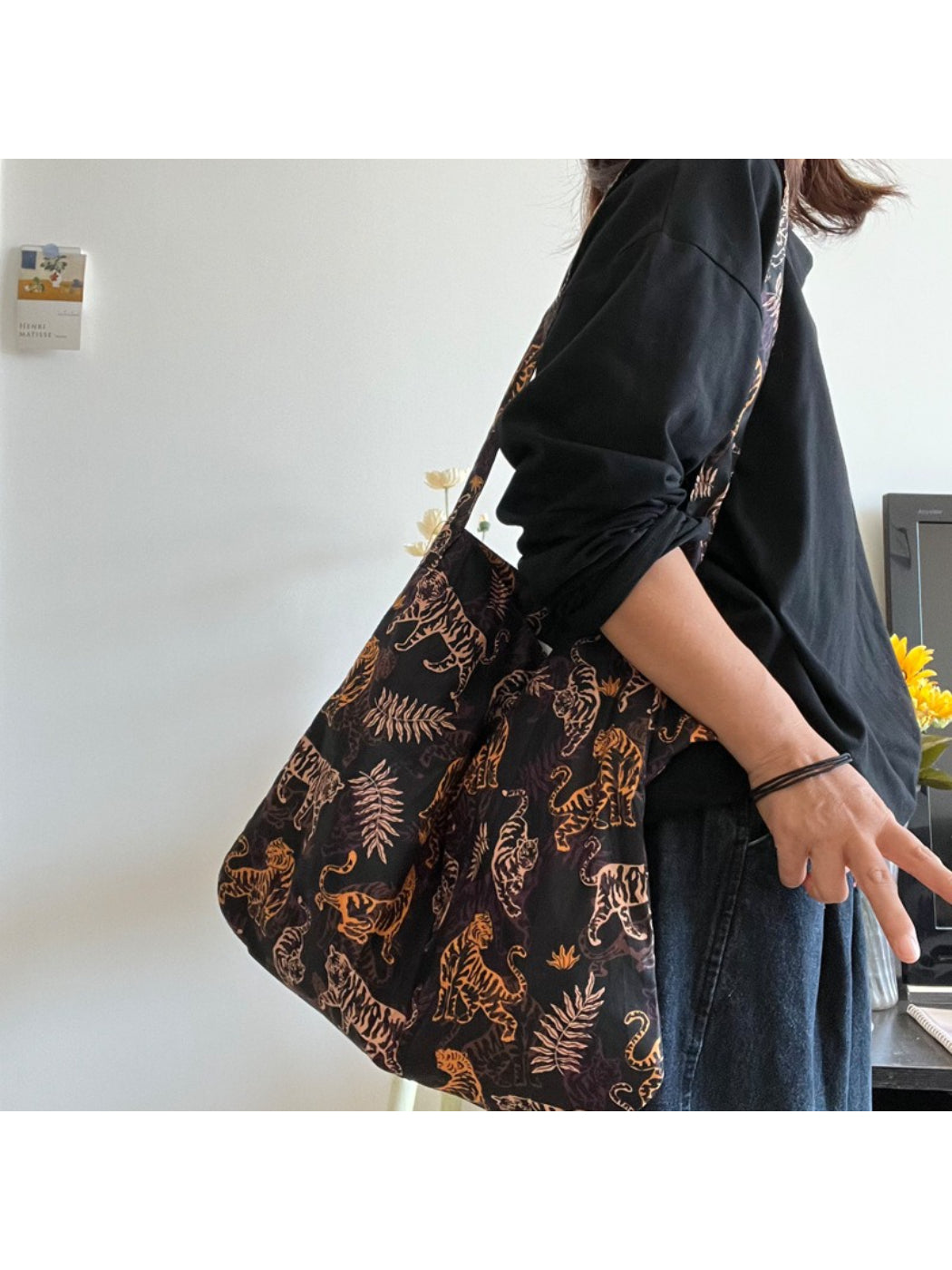 Cosbai Tiger Print Slouch Shoulder Bag front view with slouchy design and tiger pattern