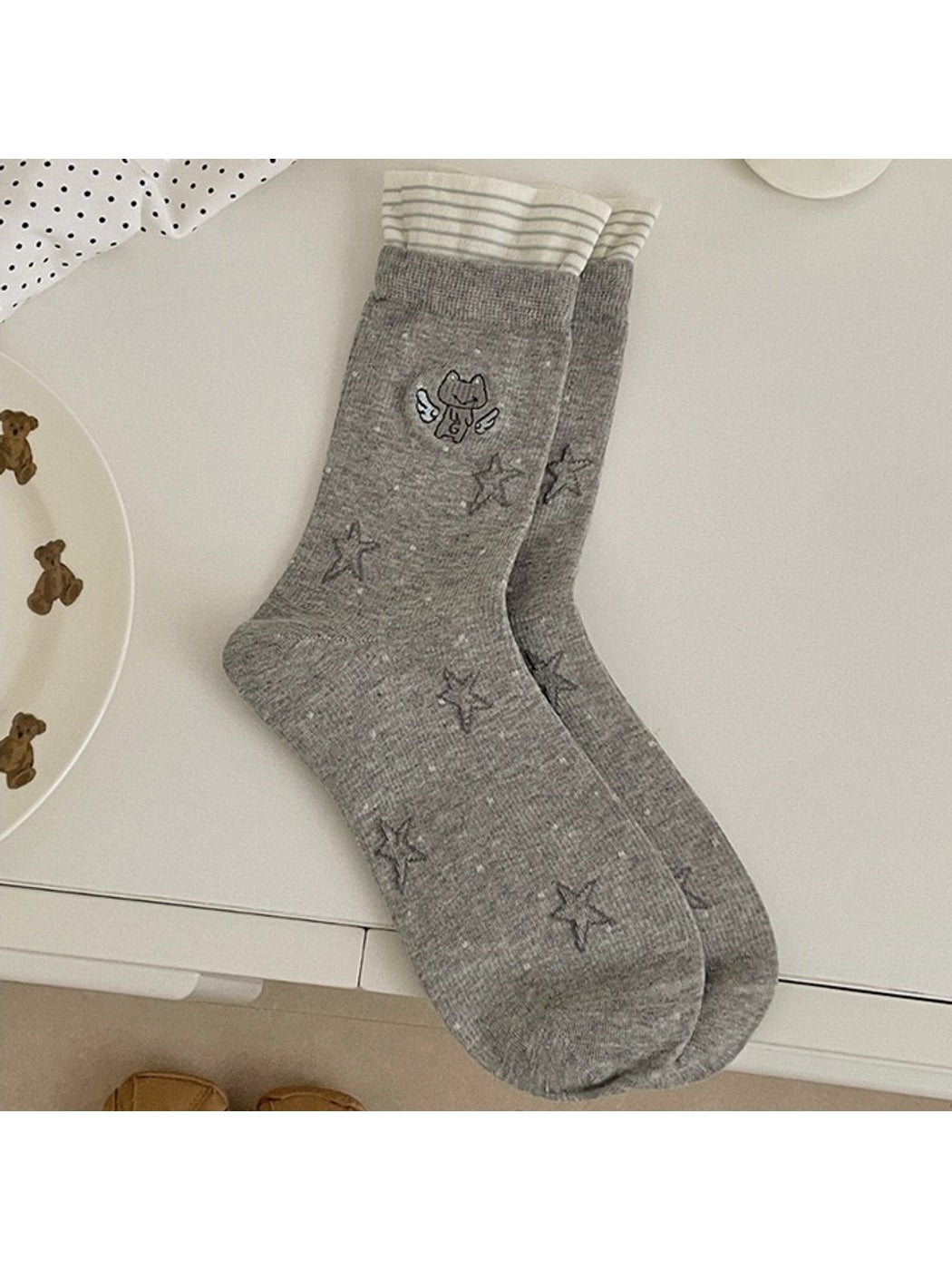 Rufia - Simple Bear Motif Crew Socks