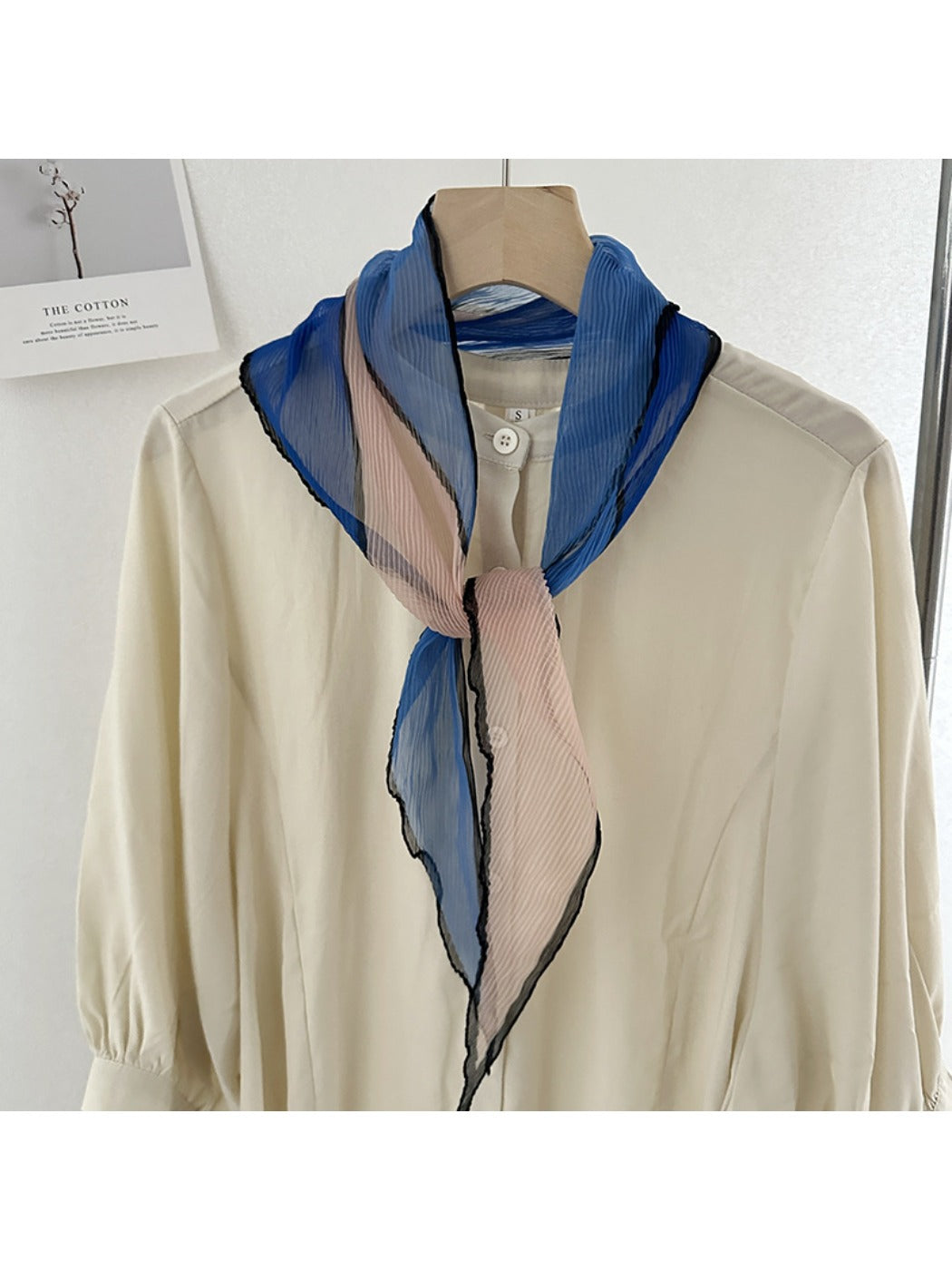 Scarvii - Color Block Triangle Scarf