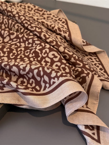 Scarvii - Classic Scarf with Leopard Print
