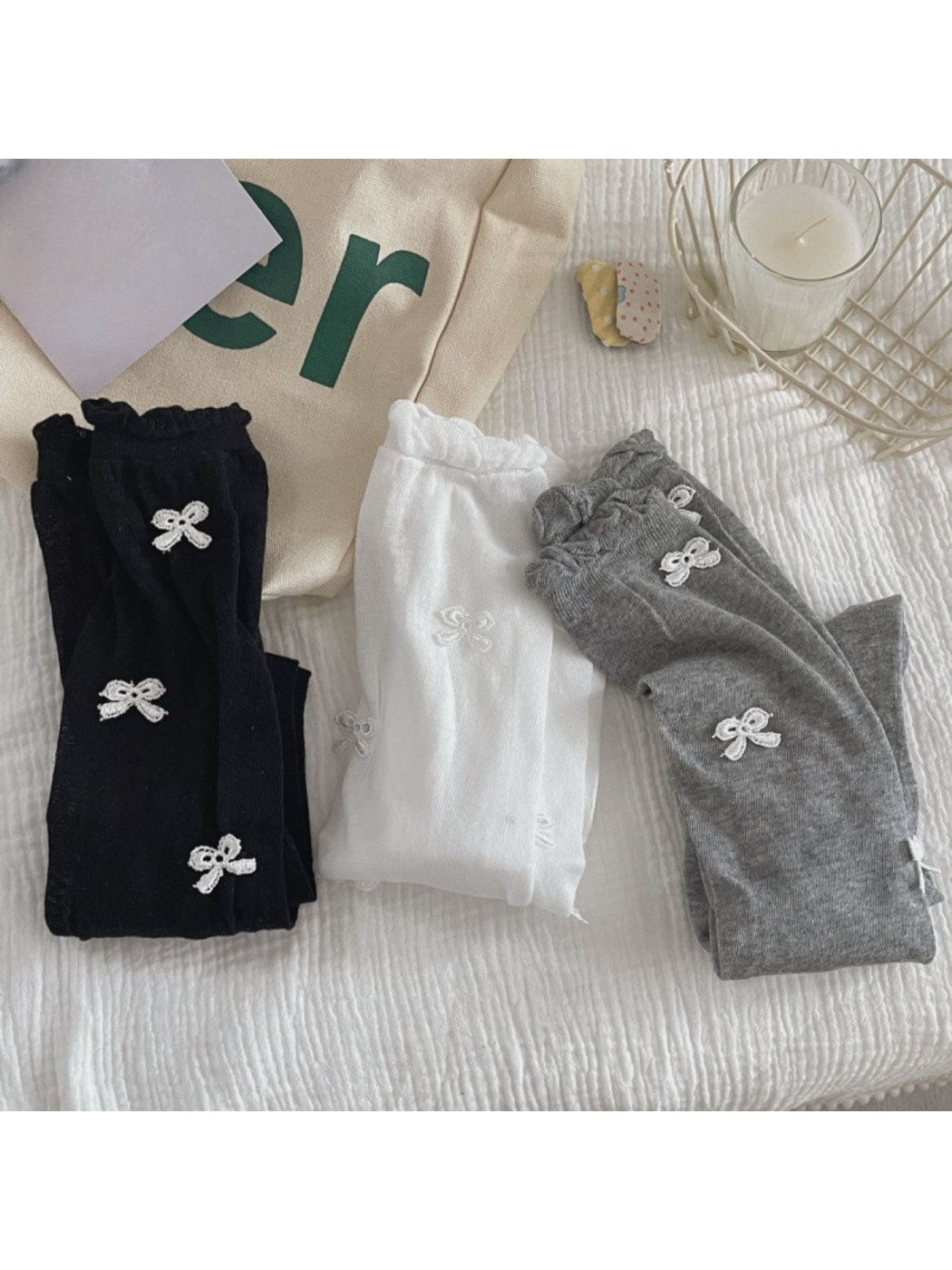 Rufia - Bow Details Muted Knee-high Socks