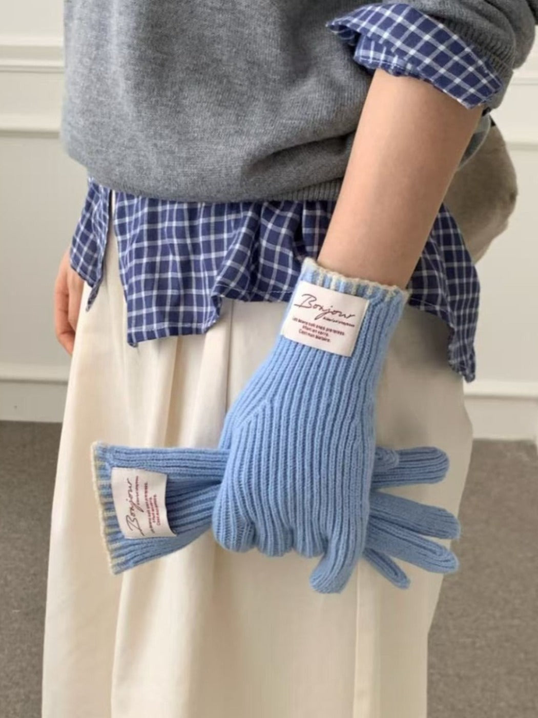 Gloving - Full-Cover Knitted Gloves - Touchscreen Compatible