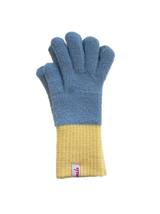 Gloving - Warm Knit Gloves