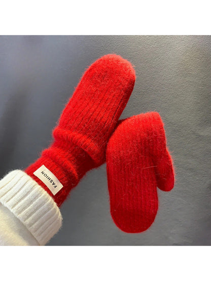 Gloving - Fuzzy Rib-Knit Cuff Mittens