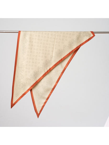 Scarvii - Paisley Print Contrast Trim Triangle Bandana