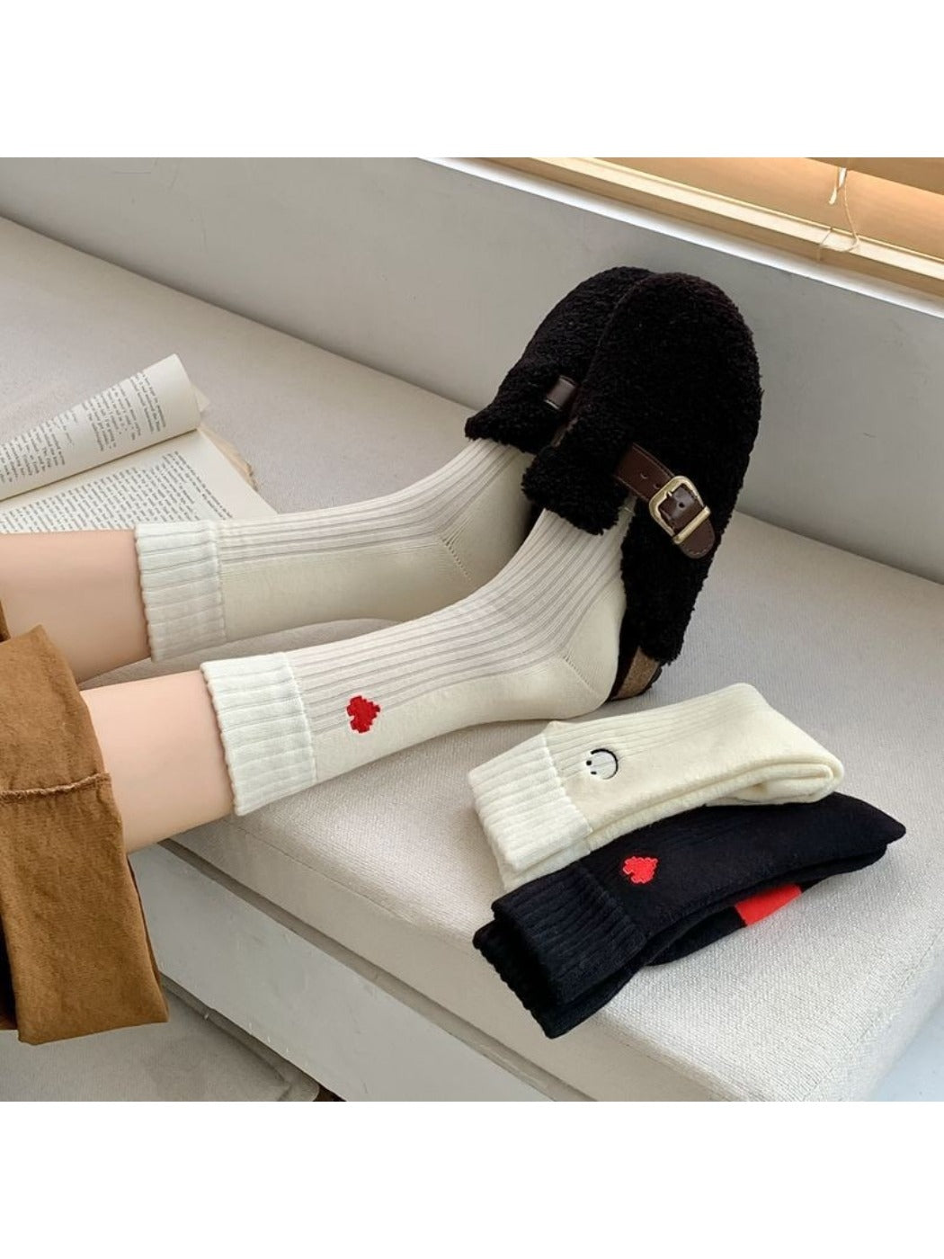Rufia - Classic Smiley Detail Crew Socks product image 1