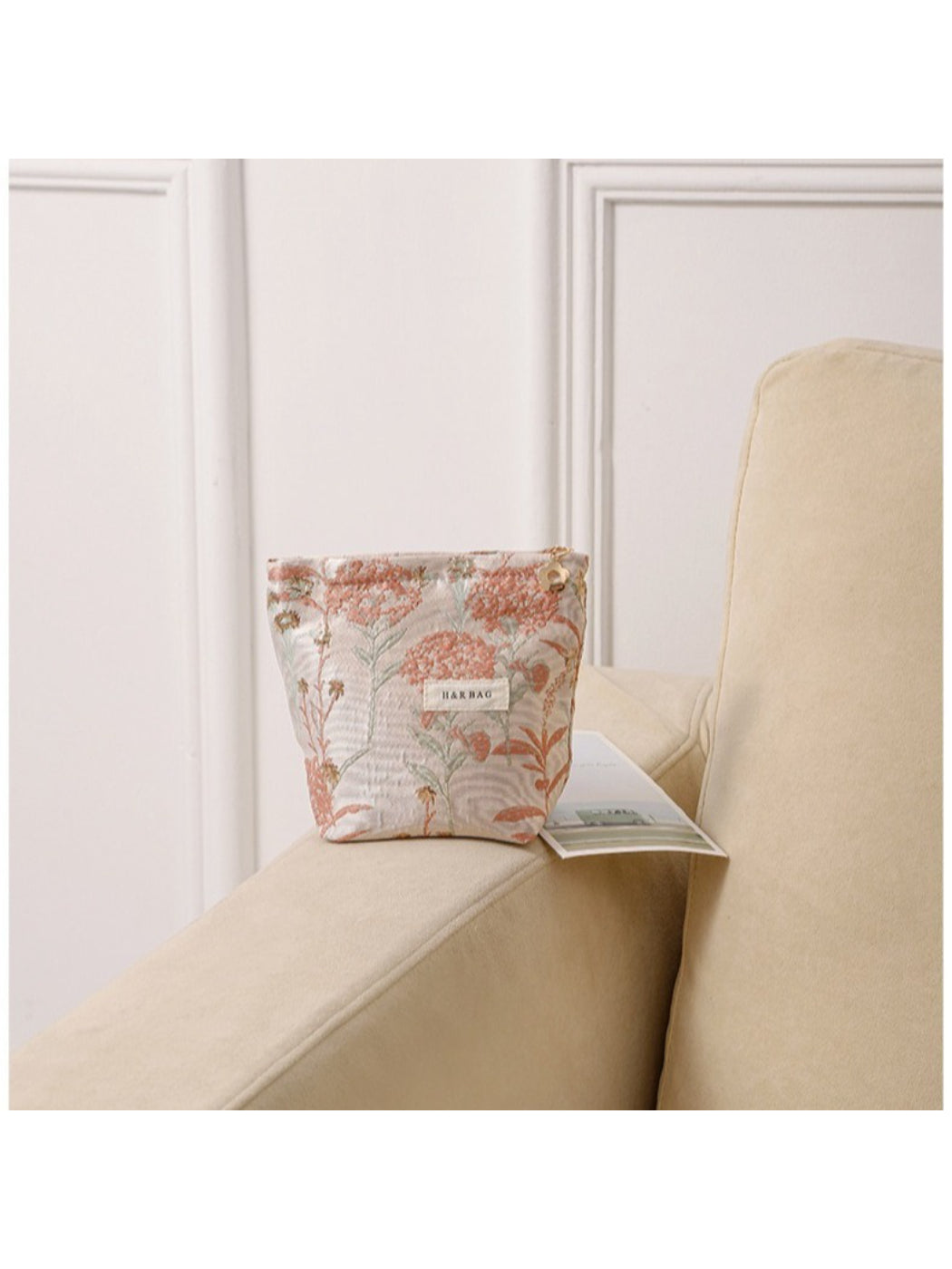 Cosbai - Botanical Floral Cosmetic Bag