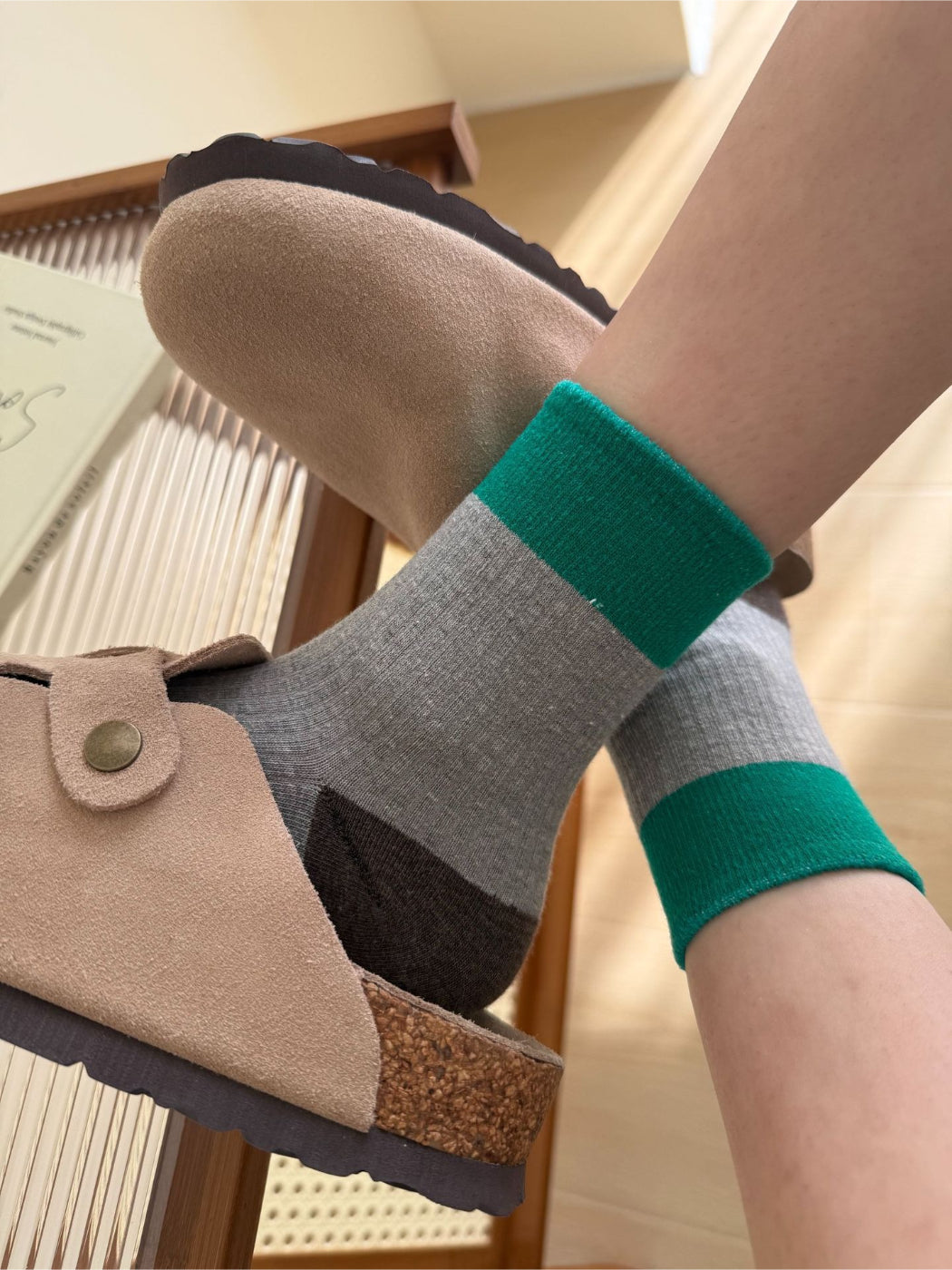 Rufia - Two Tone Ribbed Colorblock Crew Socks