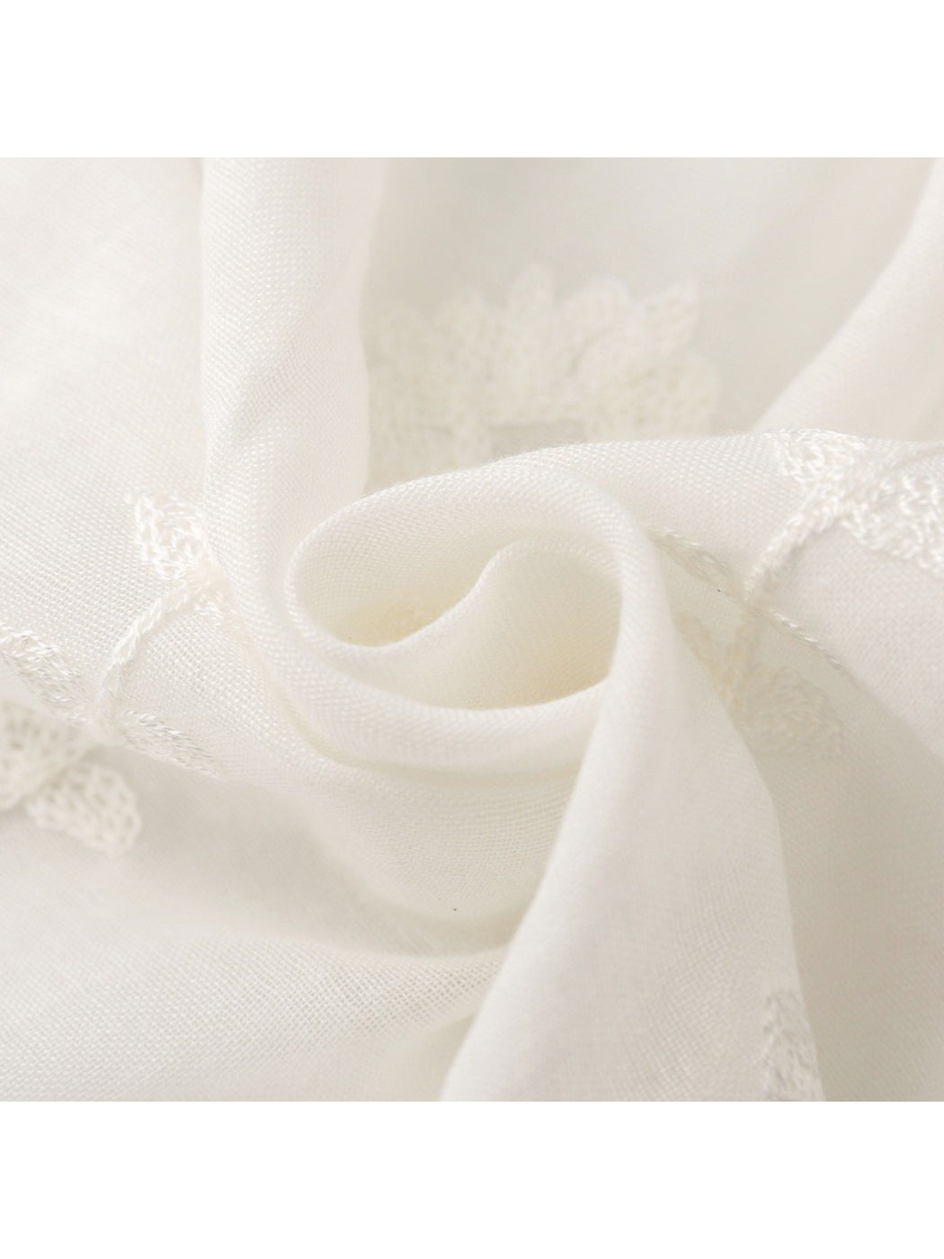 Scarvii - Modern Motif Trim Soft Scarf