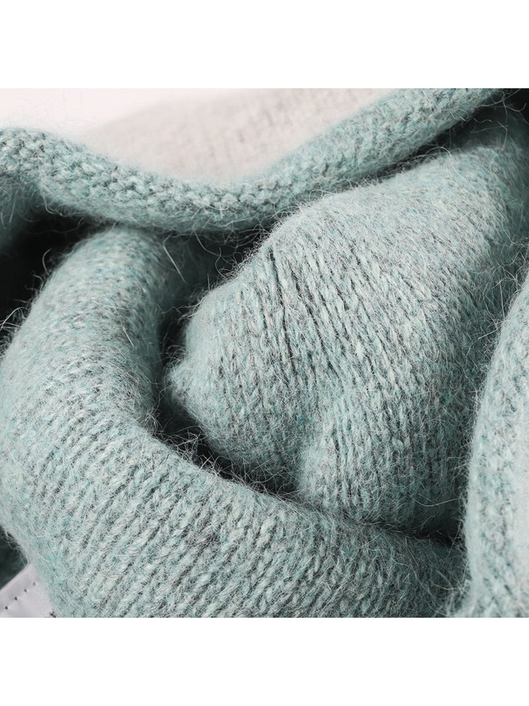Haila - Reversible Contrast-Edge Knit Beanie