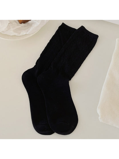 Rufia - Minimalist Chevron Textured Socks