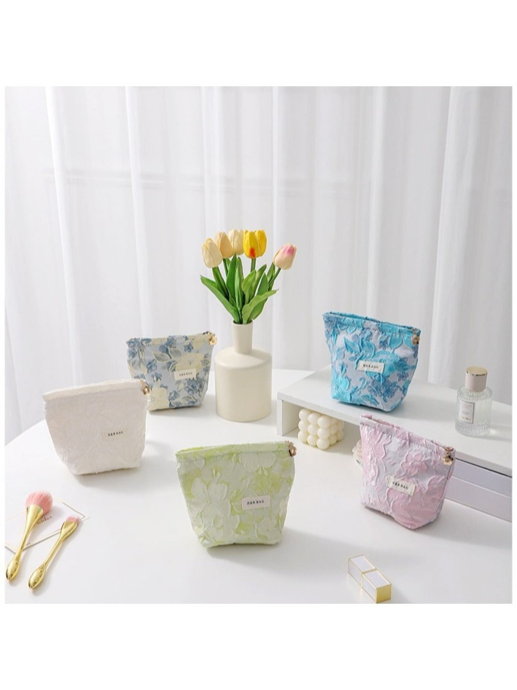 Close-up of Cosbai floral cosmetic bag showing detailed flower design