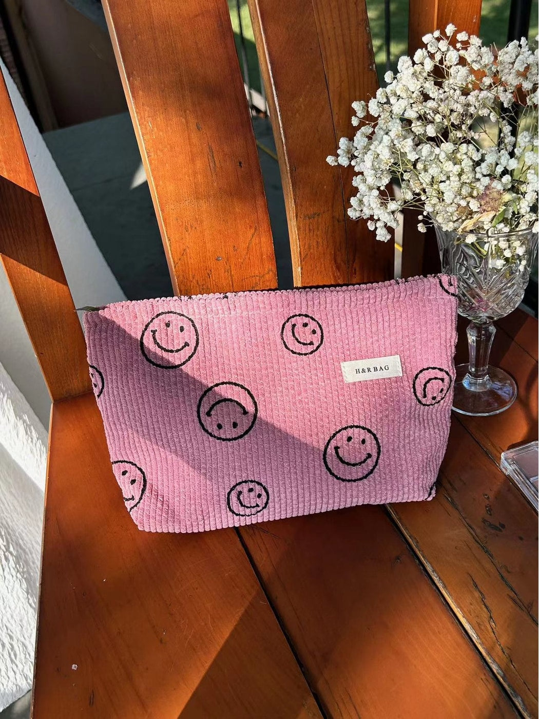 Cosbai - Smile Print Handheld Travel Cosmetic Bag