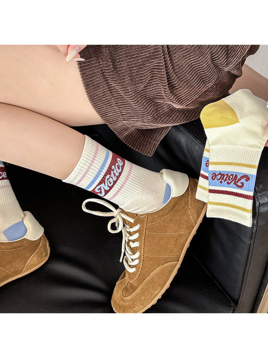 Blue-heel crew sock worn with a brown sneaker