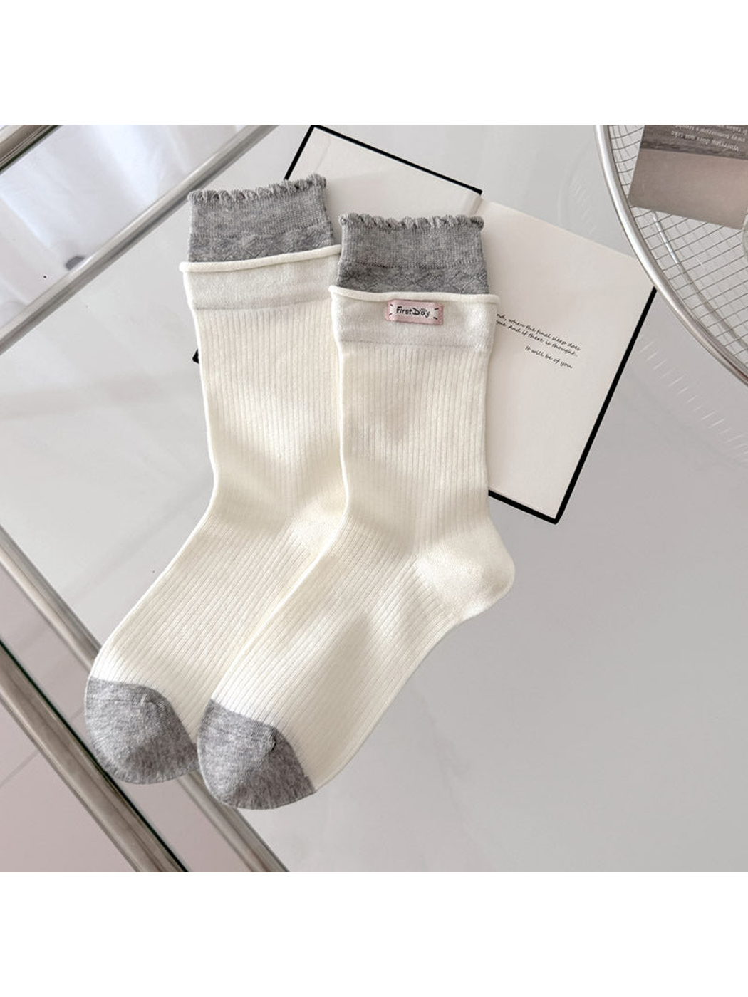 Ivory ribbed socks with gray scalloped cuffs and contrasting gray toes