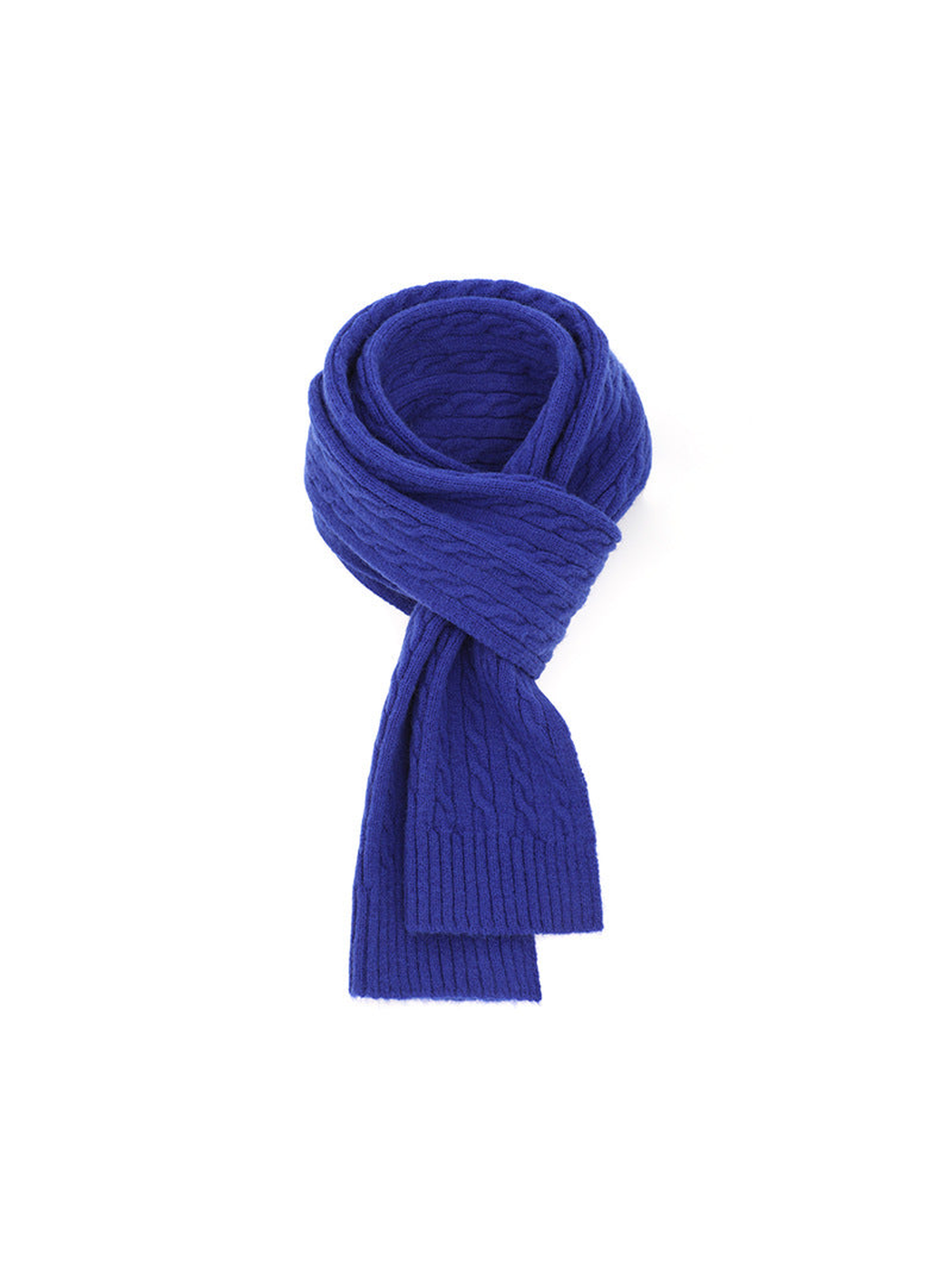 Vivid blue cable-knit scarf with ribbed ends