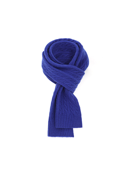 Vivid blue cable-knit scarf with ribbed ends
