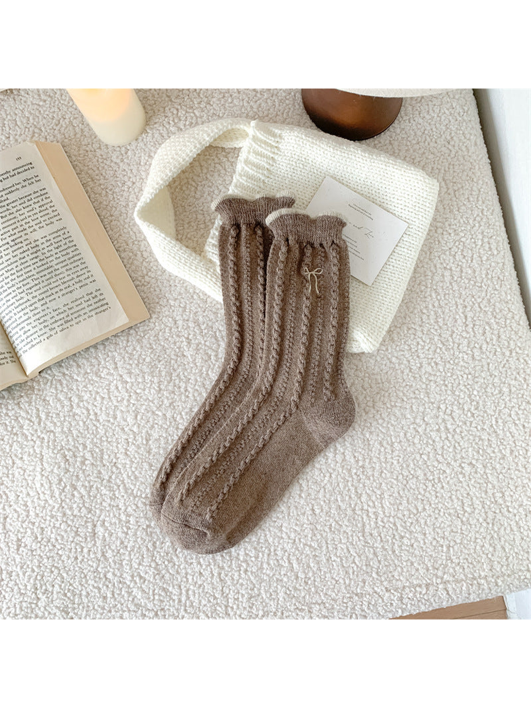 Light brown cable-knit crew socks with bow embroidery