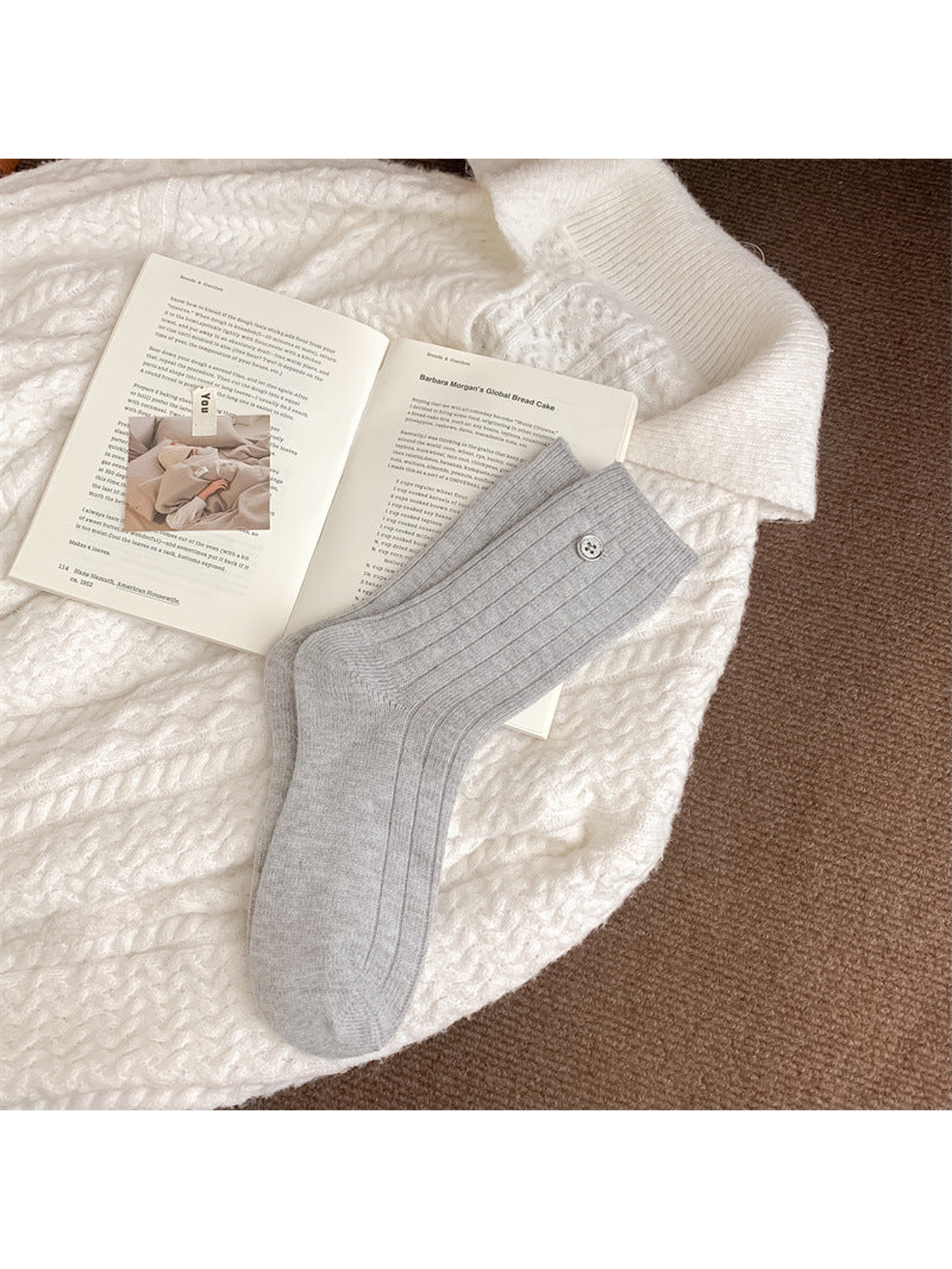 Light gray ribbed crew socks with round cuff charm