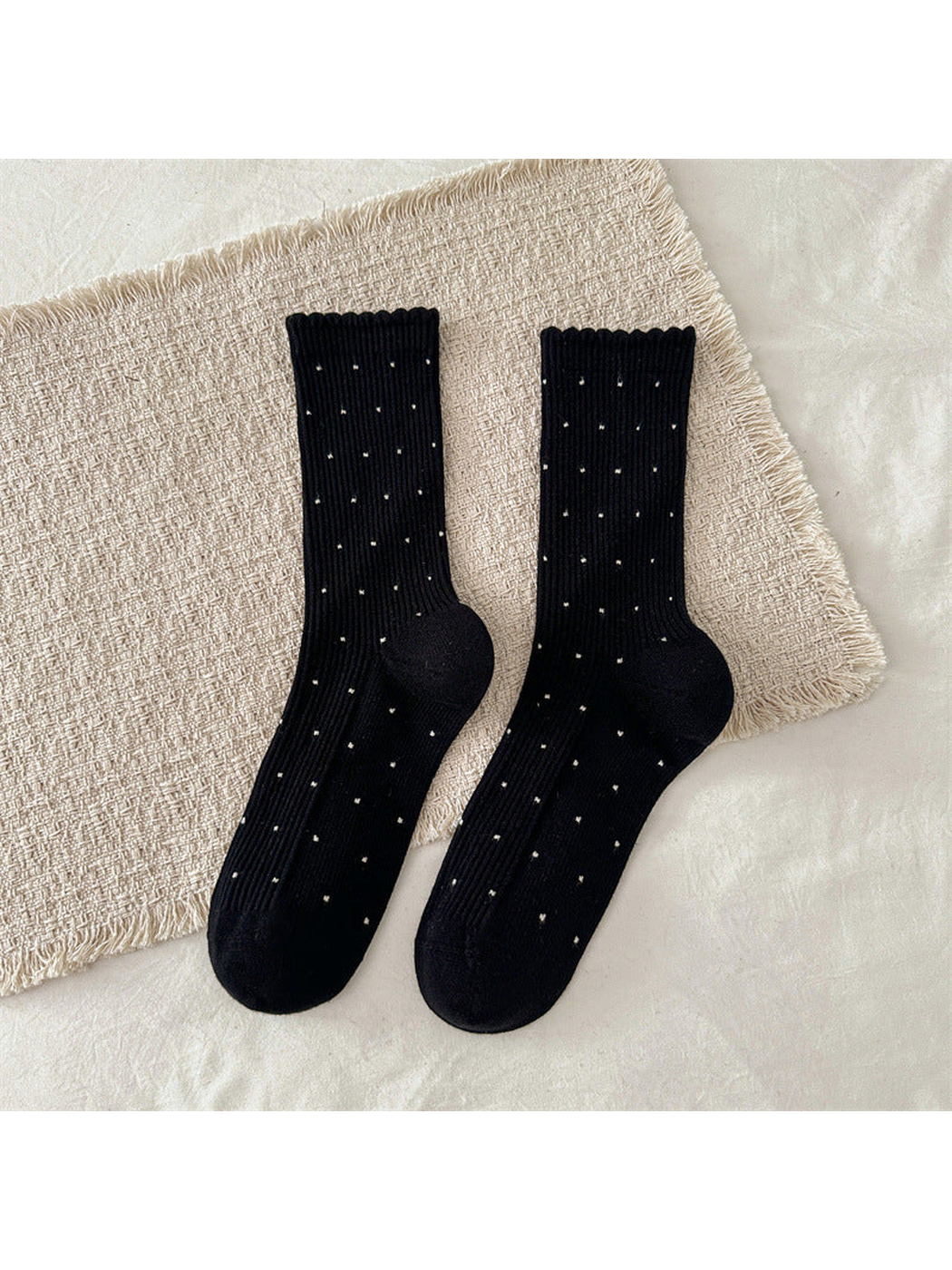 Black ribbed polka-dot crew socks