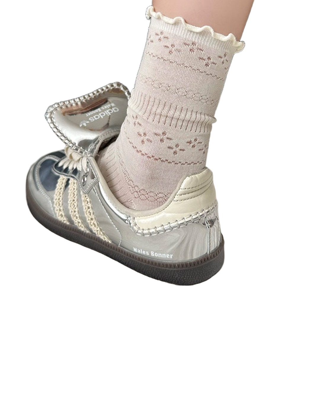 Ivory pointelle crew sock with a ruffled cuff