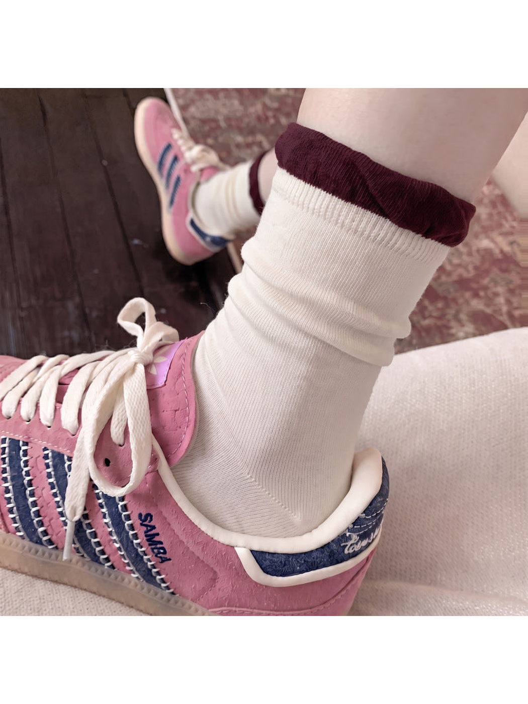 Ivory crew sock with burgundy ruffle cuff