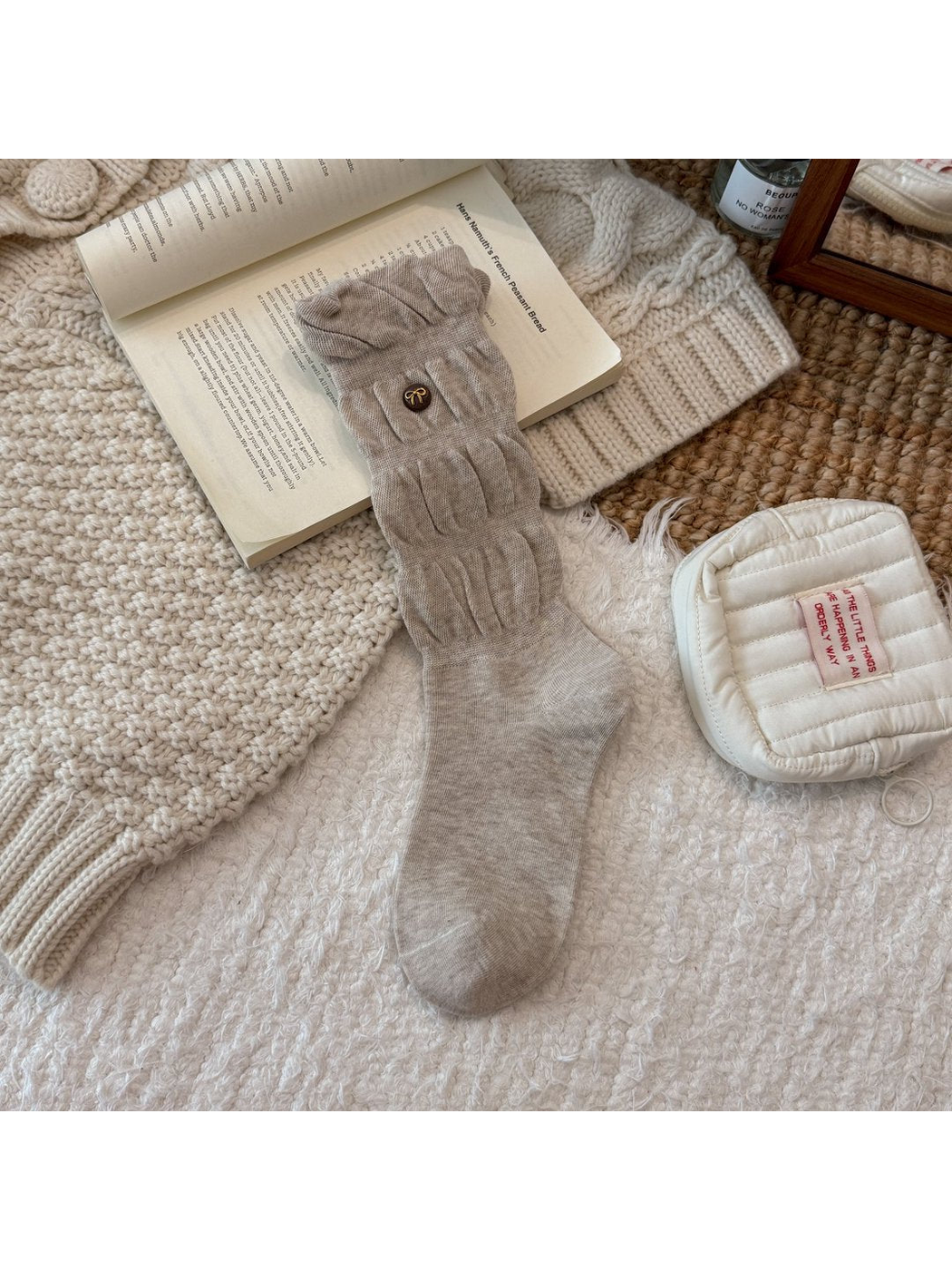 Oatmeal gathered crew sock with raised knit panels