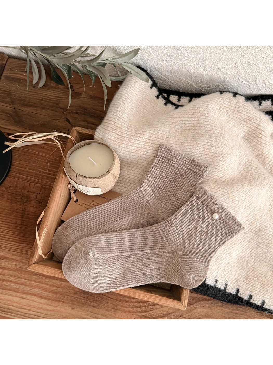 Light coffee brown ribbed crew socks with a pearl-like cuff accent