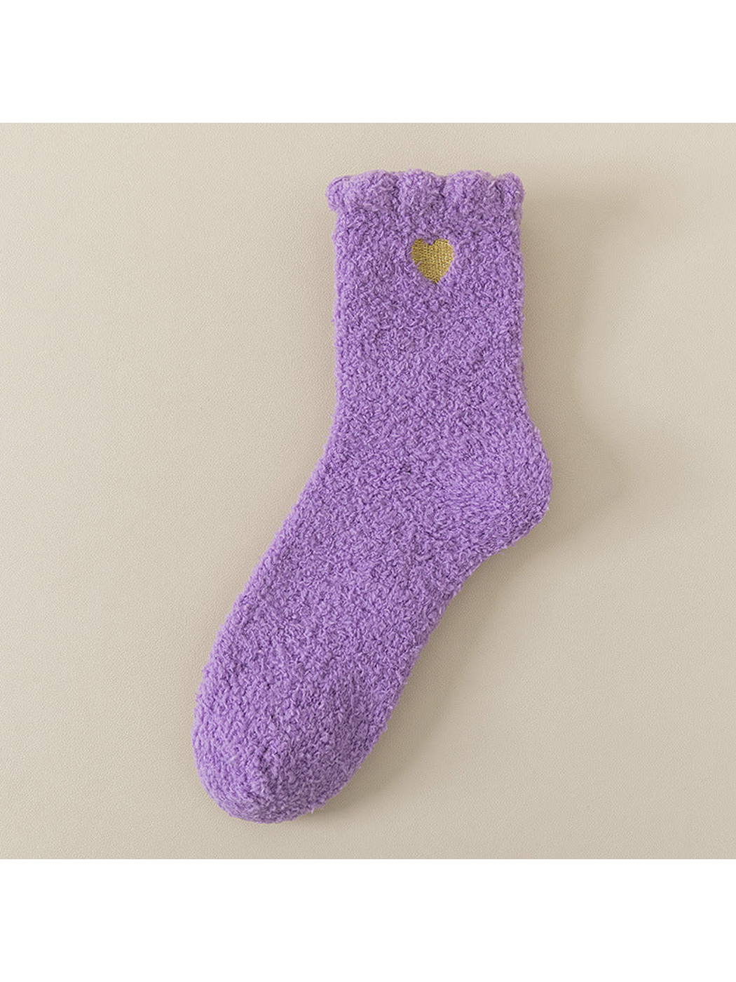 Light purple fuzzy ankle sock with gold heart detail