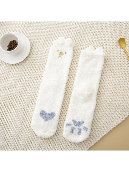 Ivory fuzzy cat crew socks with gray heart and paw motifs
