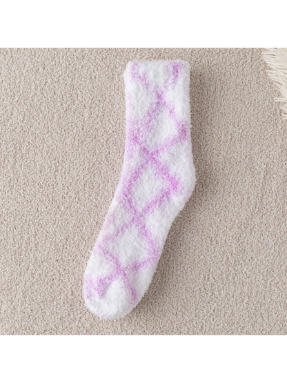 Light purple diamond-pattern fuzzy white crew sock, full view
