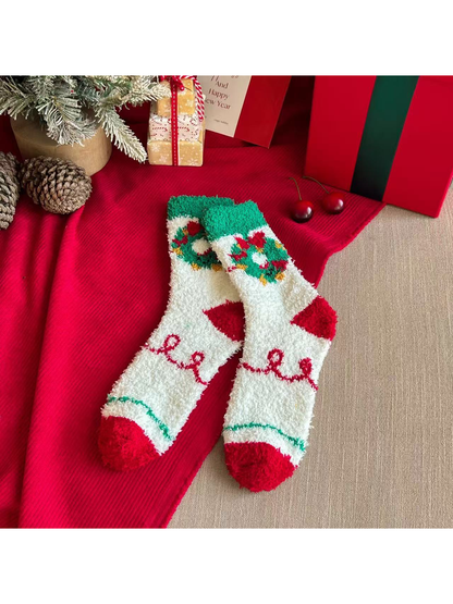 Ivory fuzzy crew socks with holiday wreath motifs and red toes