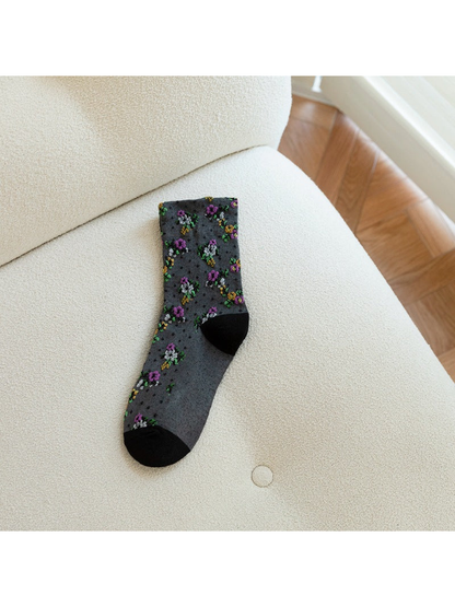 Dark gray floral crew sock with black toe and heel