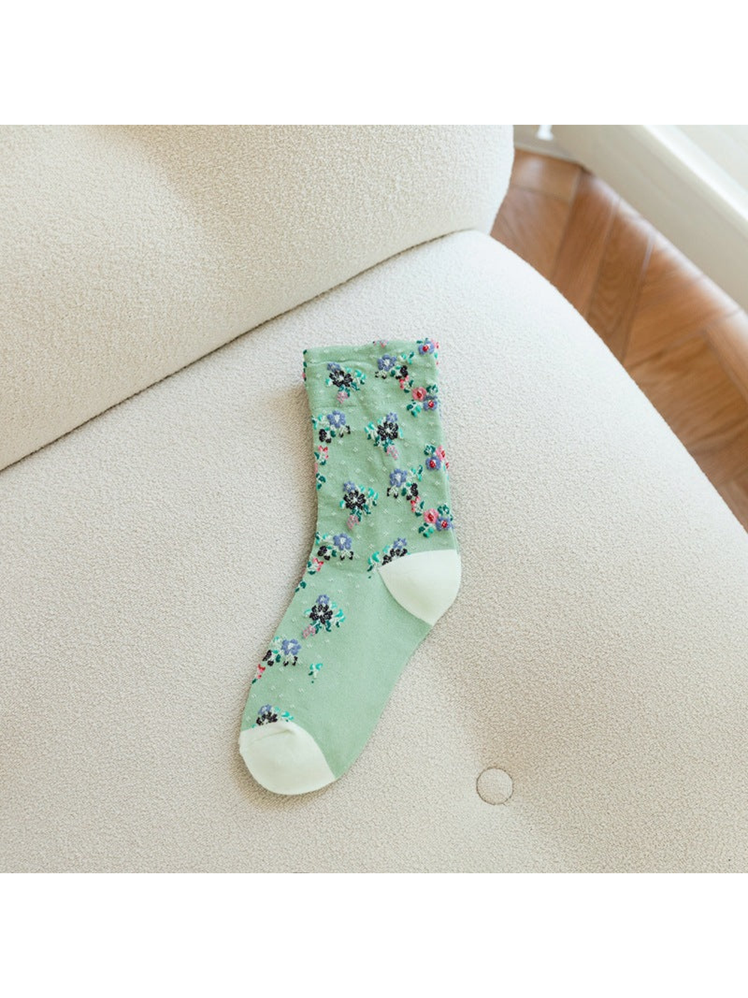 Mint green floral crew sock with pale contrasting toe and heel