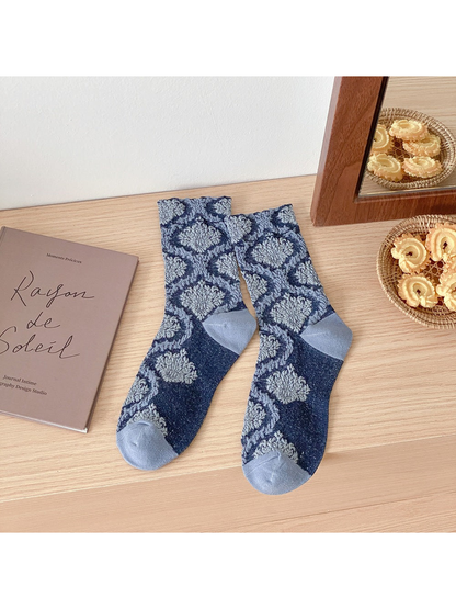Navy patterned crew socks with light blue toes and heels