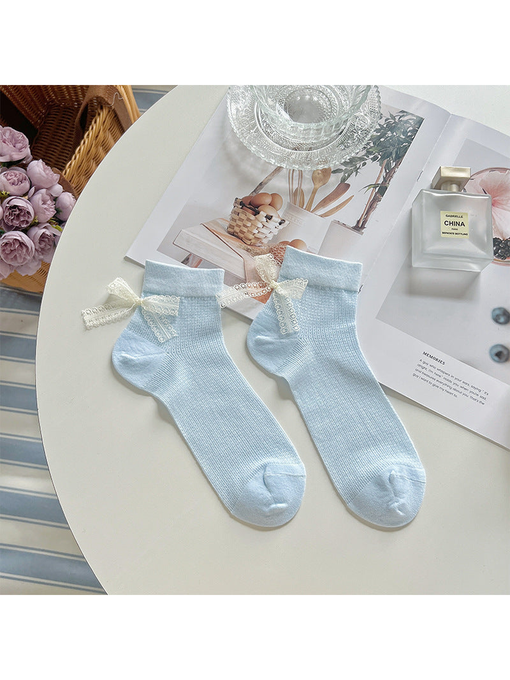 Light blue ankle socks with ivory lace bows