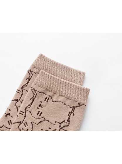Close-up of the ribbed cuff above the cat outline pattern