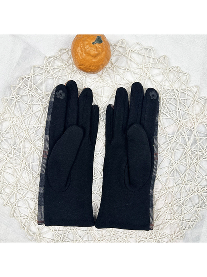 Plaid gloves with dark palms and circular fingertip patches