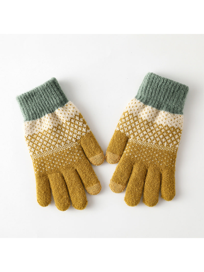 Mustard yellow geometric-pattern knit gloves with green ribbed cuffs