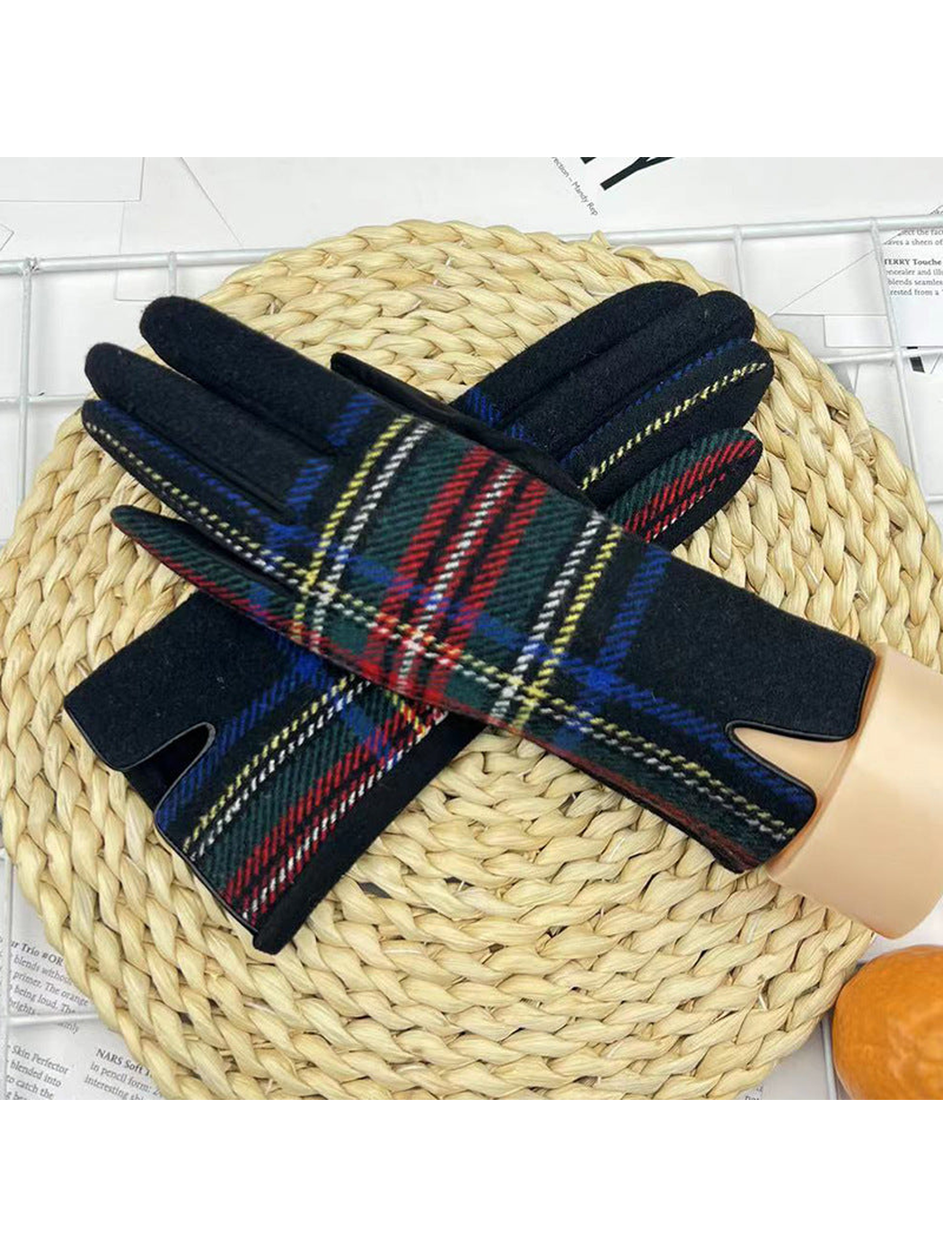 Black multicolor plaid gloves