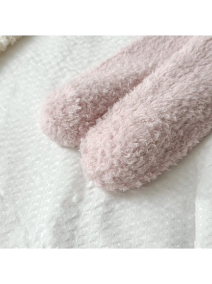Close-up of the rounded toe and dense fuzzy texture