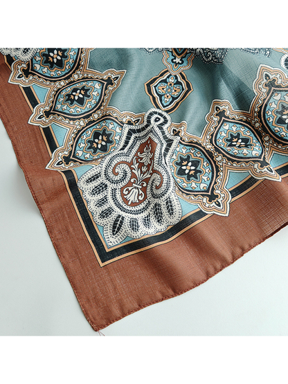 Close-up of the rust-brown border and narrow stitched edge