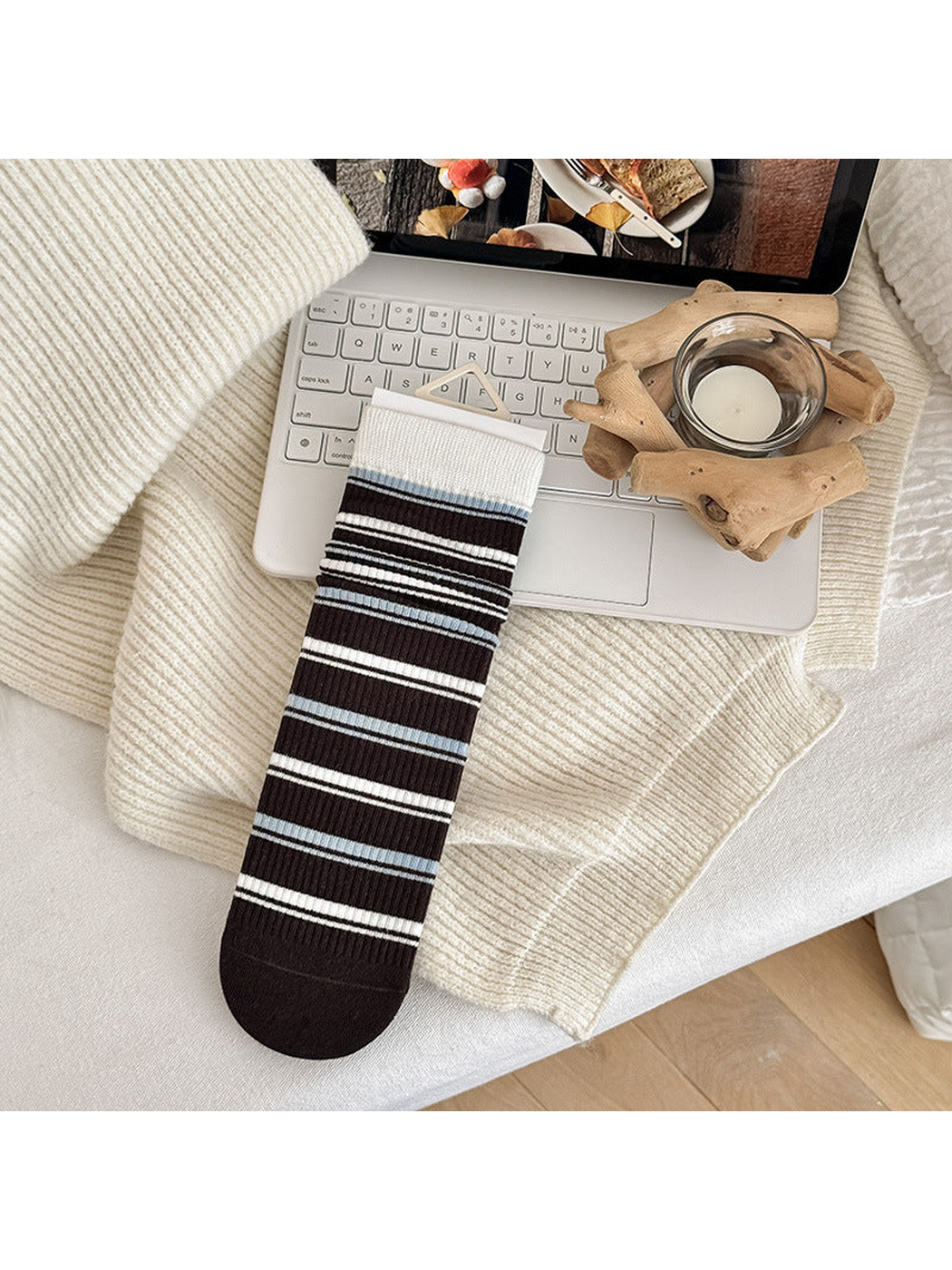 Stripes crew sock with brown, white and blue horizontal lines