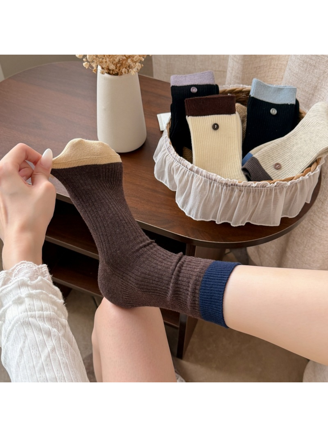 Coffee ribbed crew sock stretched to show the contrasting toe and cuff