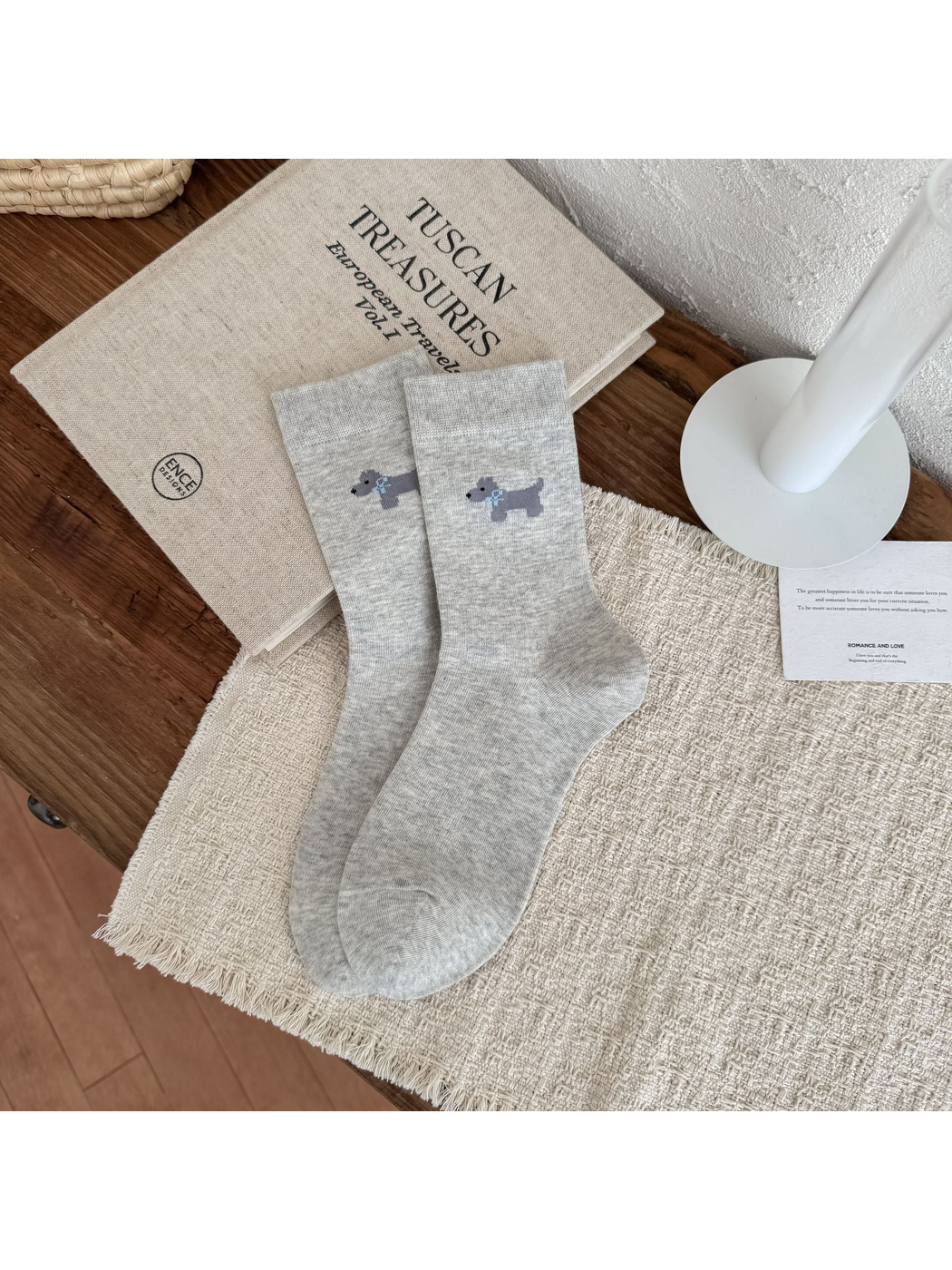Gray Plain crew socks with gray dog motifs